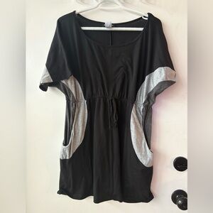 Chic Black and Gray Women's Tunic